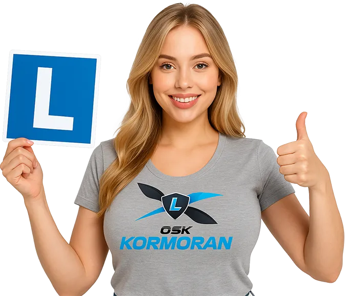 zdjecie kursantka szkola jazdy kobieta osk kormoran 673x577 1