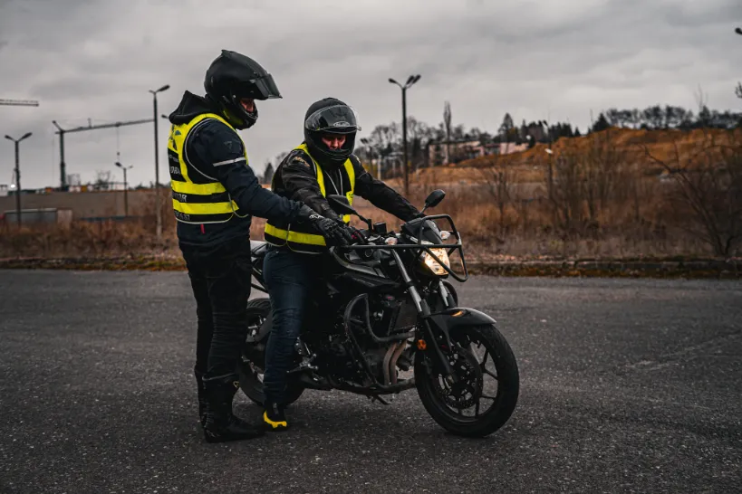 nauka jazdy na motocyklu osk kormoran 819x546